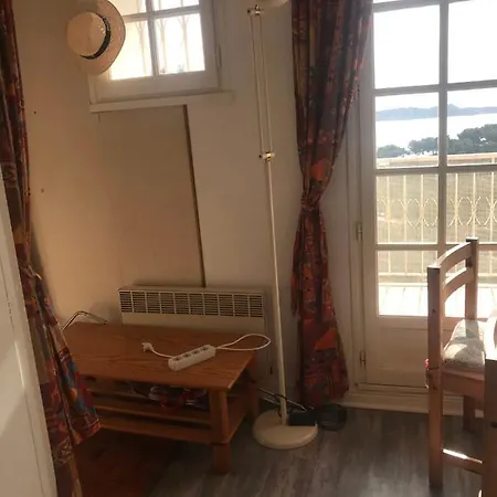 Appartement Apt With Pool And Balcony Hyères