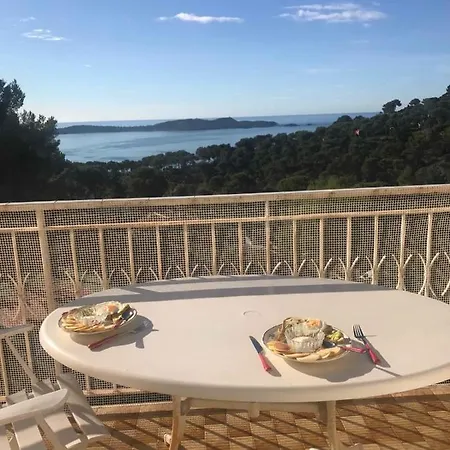 Apt With Pool And Balcony 公寓